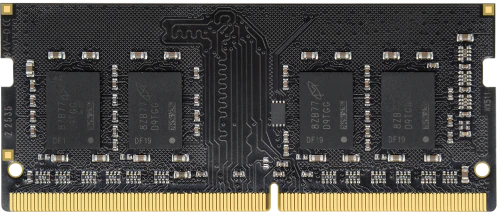Eerste achteraanzicht van een DDR4 SODIMM-module uit de consumer-productfamilie.